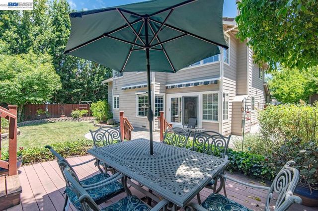 620 Amberwood Way, Livermore, CA 94551