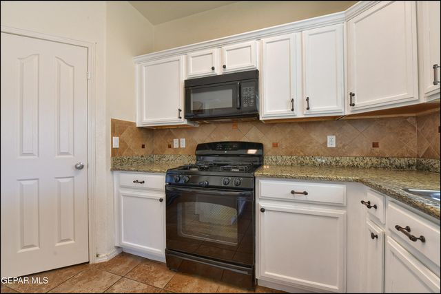 5024 COPPER RANCH Avenue, El Paso, TX 79934