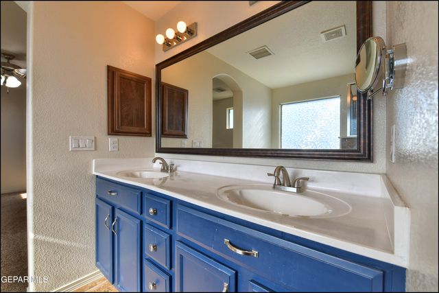 5024 COPPER RANCH Avenue, El Paso, TX 79934