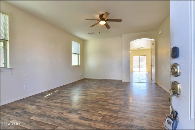 5024 COPPER RANCH Avenue, El Paso, TX 79934