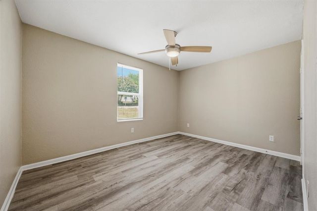2708 Burchill Road S, Fort Worth, TX 76105