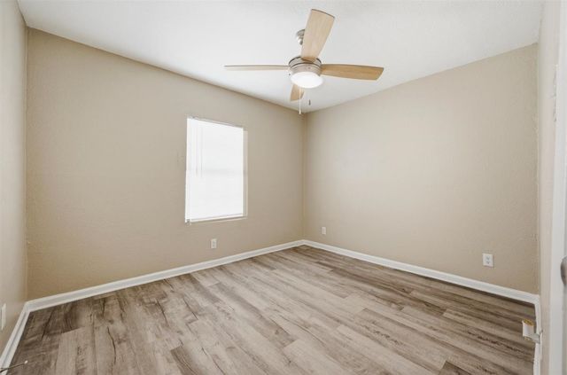 2708 Burchill Road S, Fort Worth, TX 76105
