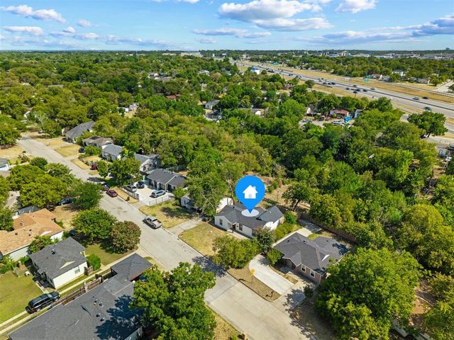 2708 Burchill Road S, Fort Worth, TX 76105