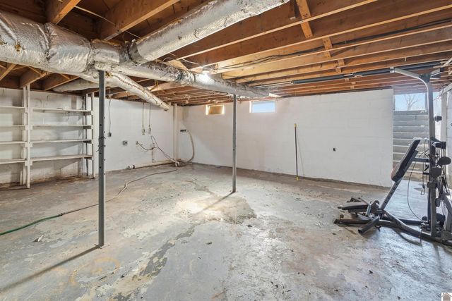 5045 Contest Road, Paducah, KY 42001