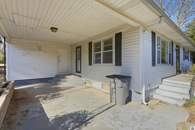 5045 Contest Road, Paducah, KY 42001