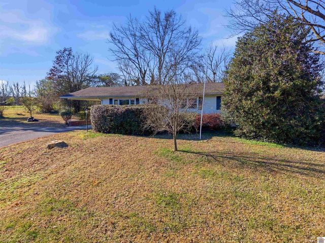 5045 Contest Road, Paducah, KY 42001