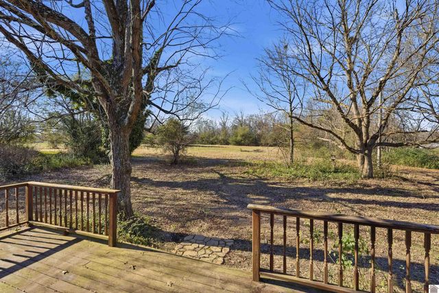 5045 Contest Road, Paducah, KY 42001