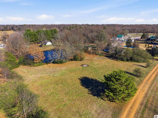 5045 Contest Road, Paducah, KY 42001