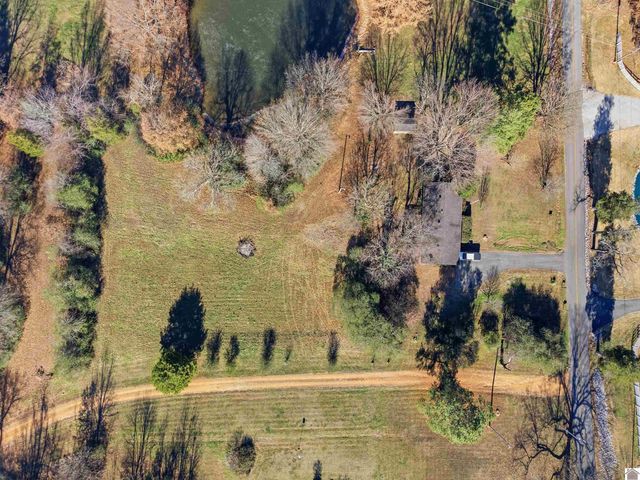 5045 Contest Road, Paducah, KY 42001