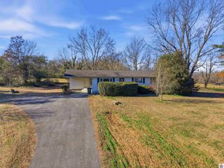 5045 Contest Road, Paducah, KY 42001