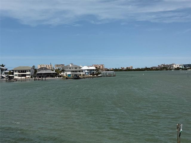 868 BAYWAY BOULEVARD 210, Clearwater Beach, FL 33767