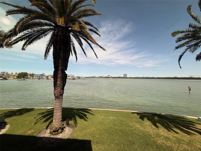 868 BAYWAY BOULEVARD 210, Clearwater Beach, FL 33767