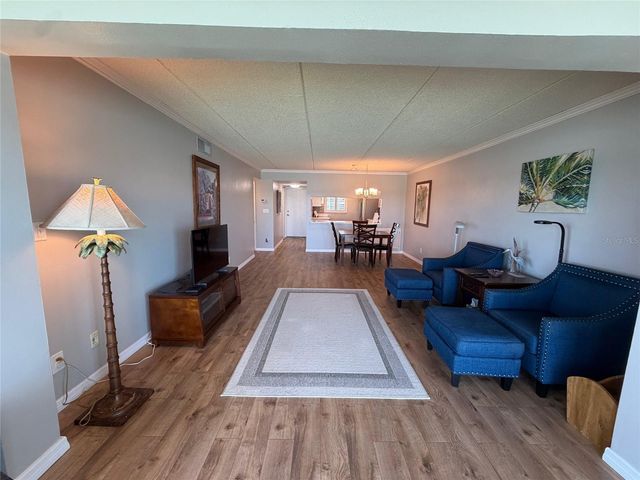 868 BAYWAY BOULEVARD 210, Clearwater Beach, FL 33767