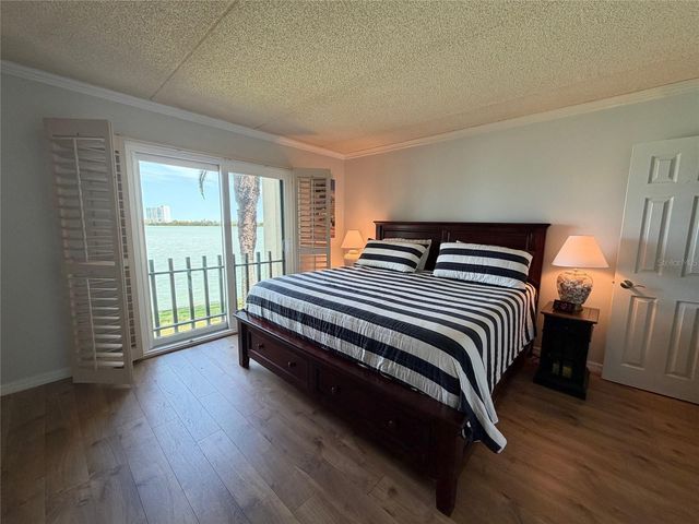 868 BAYWAY BOULEVARD 210, Clearwater Beach, FL 33767