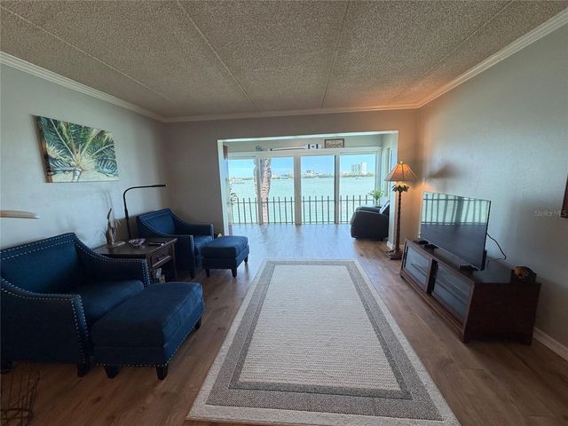 868 BAYWAY BOULEVARD 210, Clearwater Beach, FL 33767