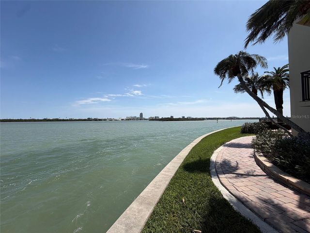 868 BAYWAY BOULEVARD 210, Clearwater Beach, FL 33767