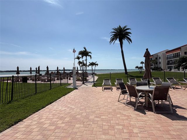 868 BAYWAY BOULEVARD 210, Clearwater Beach, FL 33767