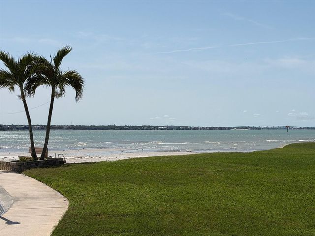 868 BAYWAY BOULEVARD 210, Clearwater Beach, FL 33767