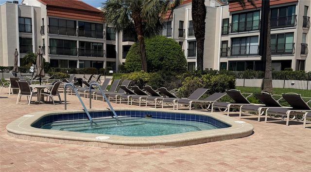 868 BAYWAY BOULEVARD 210, Clearwater Beach, FL 33767