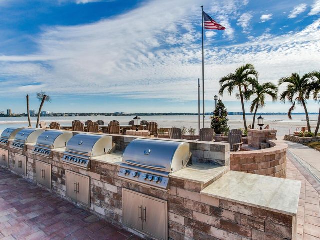 868 BAYWAY BOULEVARD 210, Clearwater Beach, FL 33767
