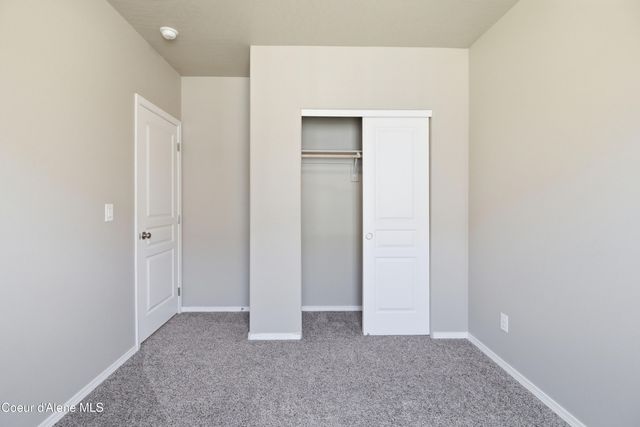 13005 N Loveland WAY, Hayden, ID 83835
