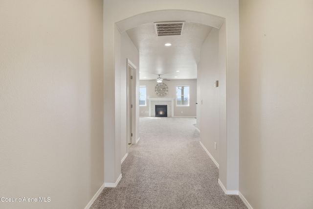 13005 N Loveland WAY, Hayden, ID 83835