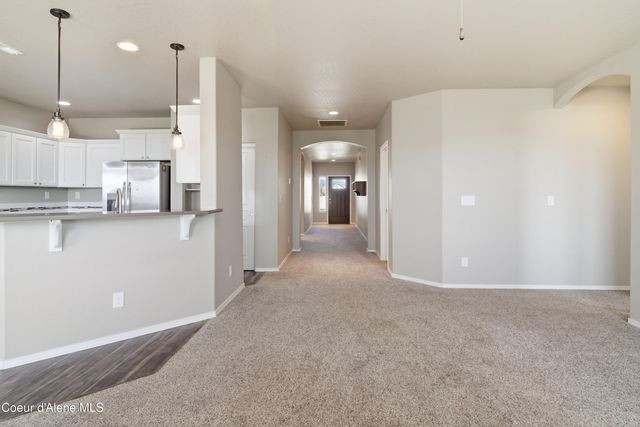 13005 N Loveland WAY, Hayden, ID 83835