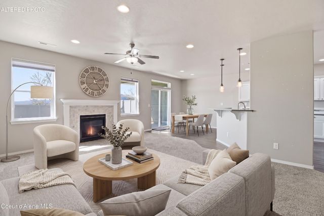 13005 N Loveland WAY, Hayden, ID 83835