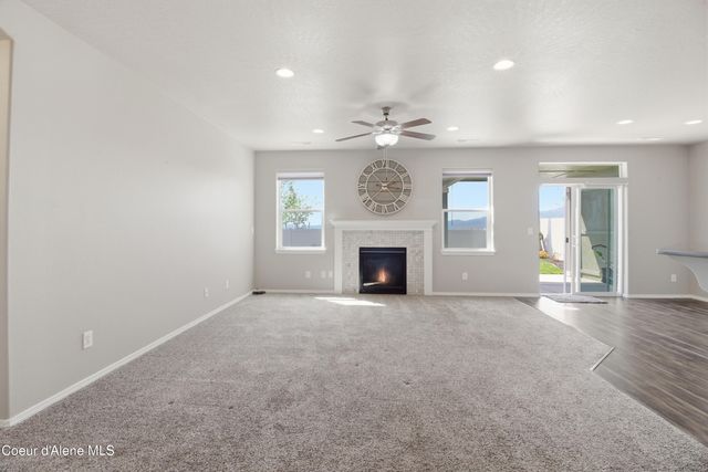 13005 N Loveland WAY, Hayden, ID 83835