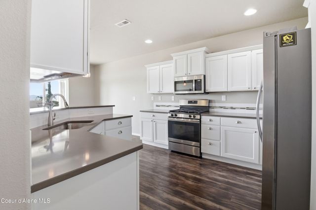13005 N Loveland WAY, Hayden, ID 83835