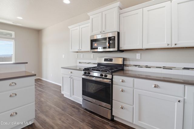 13005 N Loveland WAY, Hayden, ID 83835