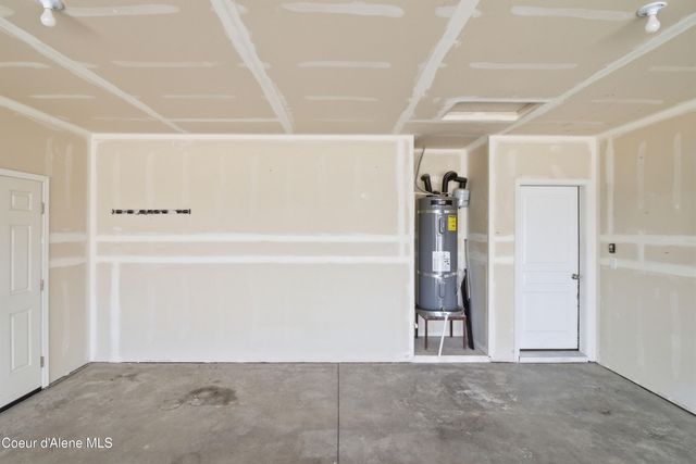 13005 N Loveland WAY, Hayden, ID 83835