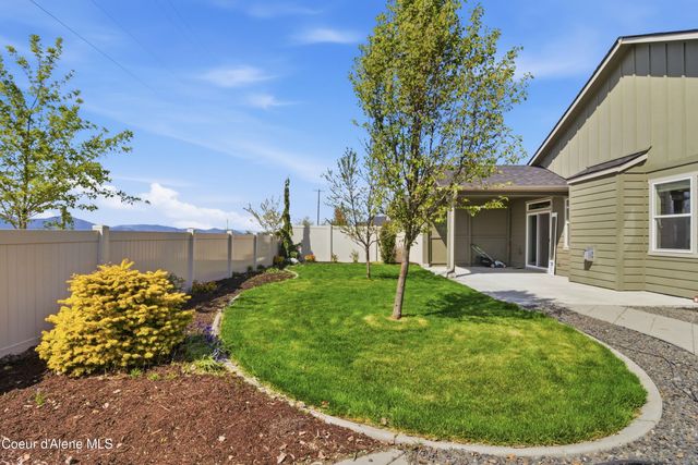 13005 N Loveland WAY, Hayden, ID 83835