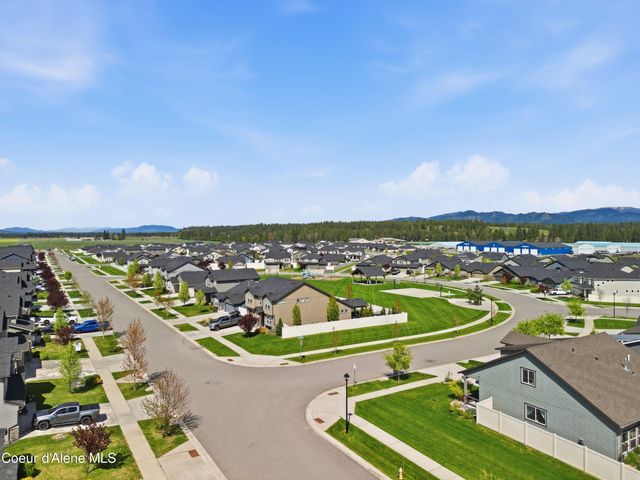 13005 N Loveland WAY, Hayden, ID 83835