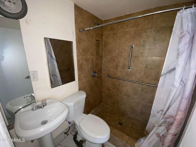 575 N Delaware Street E, Chandler, AZ 85225