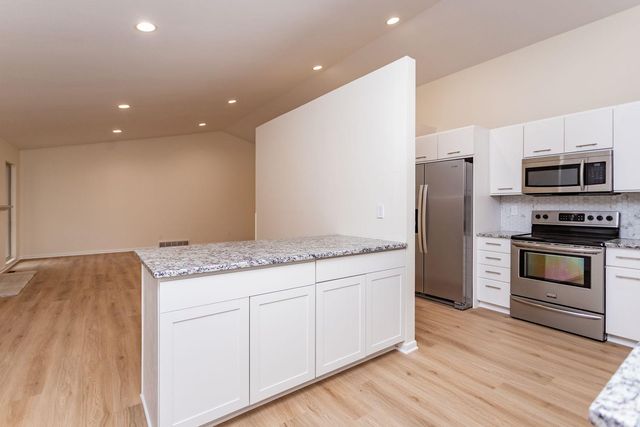 2152 Glenhill Road, Colorado Springs, CO 80906