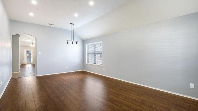 5209 Bear Valley Drive, Mckinney, TX 75071