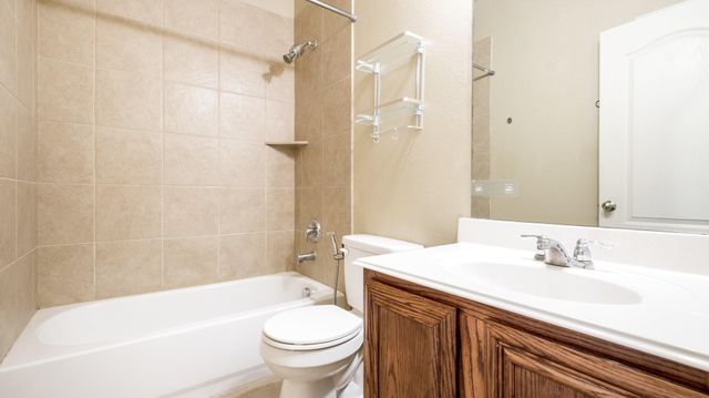 5209 Bear Valley Drive, Mckinney, TX 75071