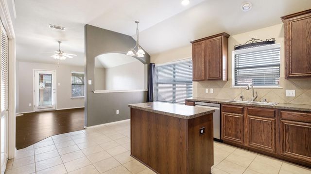 5209 Bear Valley Drive, Mckinney, TX 75071