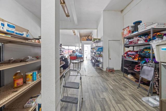 7201 International Boulevard, Oakland, CA 94621