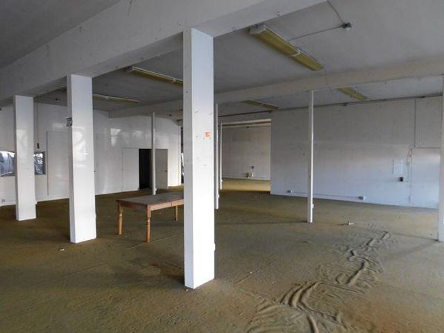 7201 International Boulevard, Oakland, CA 94621