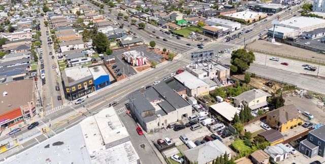 7201 International Boulevard, Oakland, CA 94621