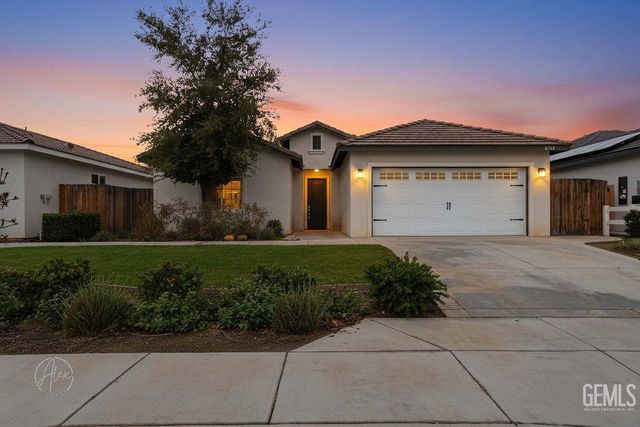 8504 Kowa Street, Bakersfield, CA 93314