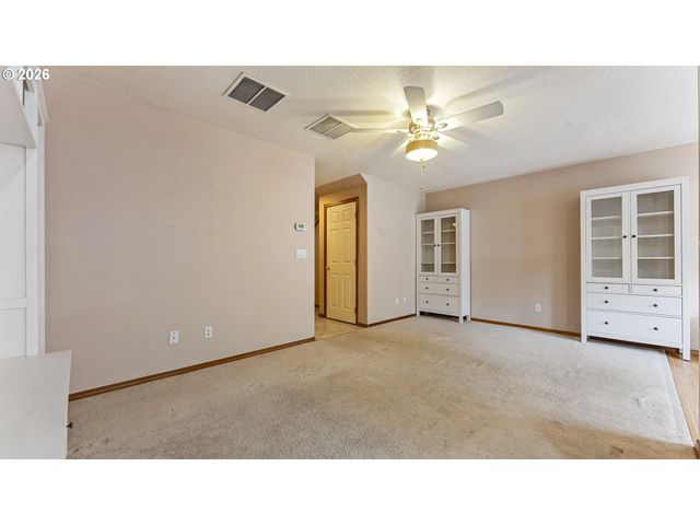 1919 26TH Ave 2, Forest Grove, OR 97116