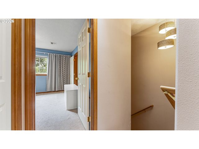 1919 26TH Ave 2, Forest Grove, OR 97116