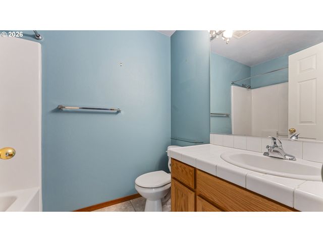 1919 26TH Ave 2, Forest Grove, OR 97116