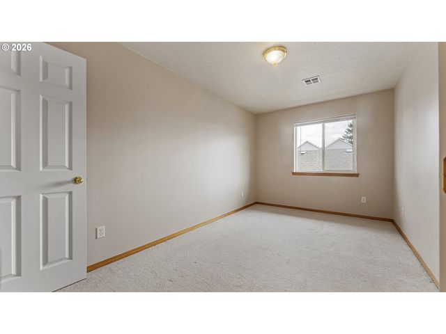 1919 26TH Ave 2, Forest Grove, OR 97116