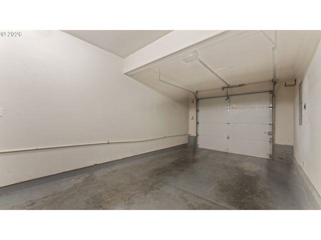 1919 26TH Ave 2, Forest Grove, OR 97116