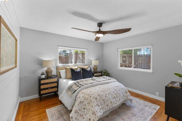 7900 Greenly Dr, Oakland, CA 94605