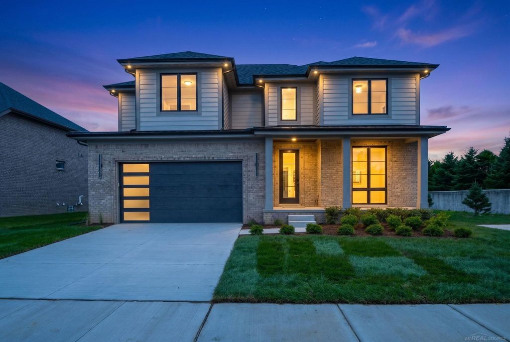 56681 Via Toscana Street, Macomb, MI 48042